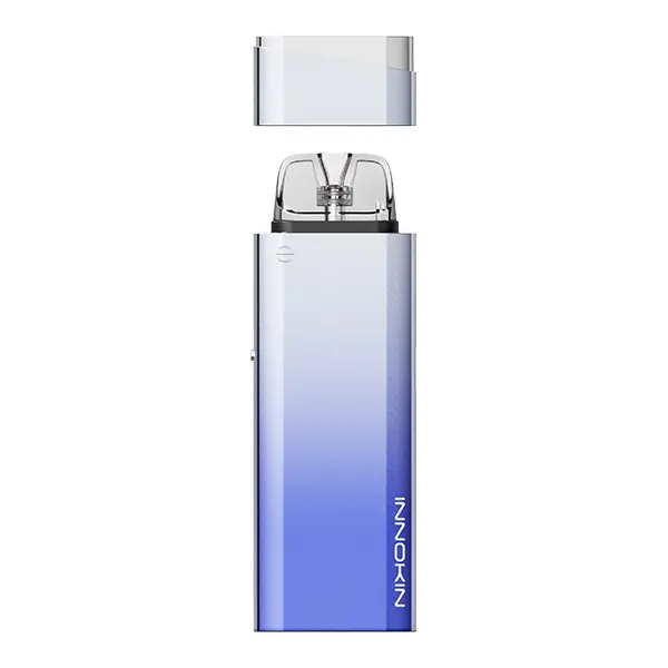 Innokin Klypse Plus Pod Kit in Blau-Weiß-Verlauf mit geöffnetem Deckel, Frontansicht