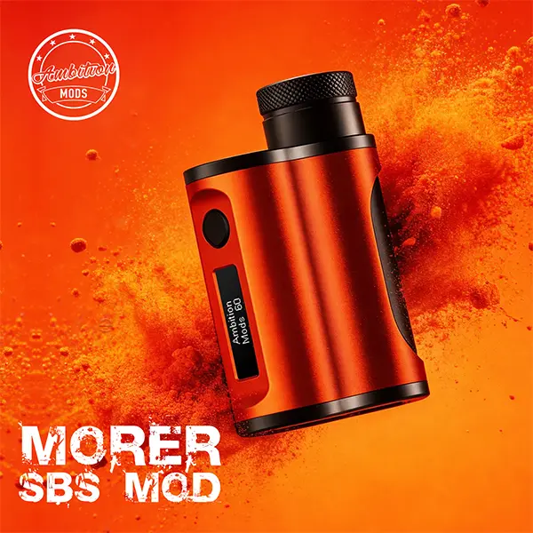 Ambition Mods Morer SBS Mod Akkuträger in Orange vor orangefarbenem Hintergrund – seitliche Ansicht