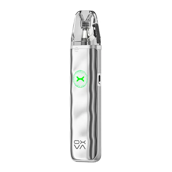 Oxva Xlim Go 2 Pod Kit in Silber mit gewellter Oberfläche, schlankes Stabdesign mit grünem Leuchtelement, Frontansicht