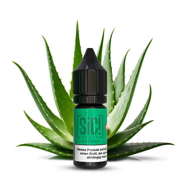 SiC! Salts Aloe Vera Nikotinsalz-Liquid 10ml Flasche vor frischen Aloe-Vera-Blättern, grünes Produktbild