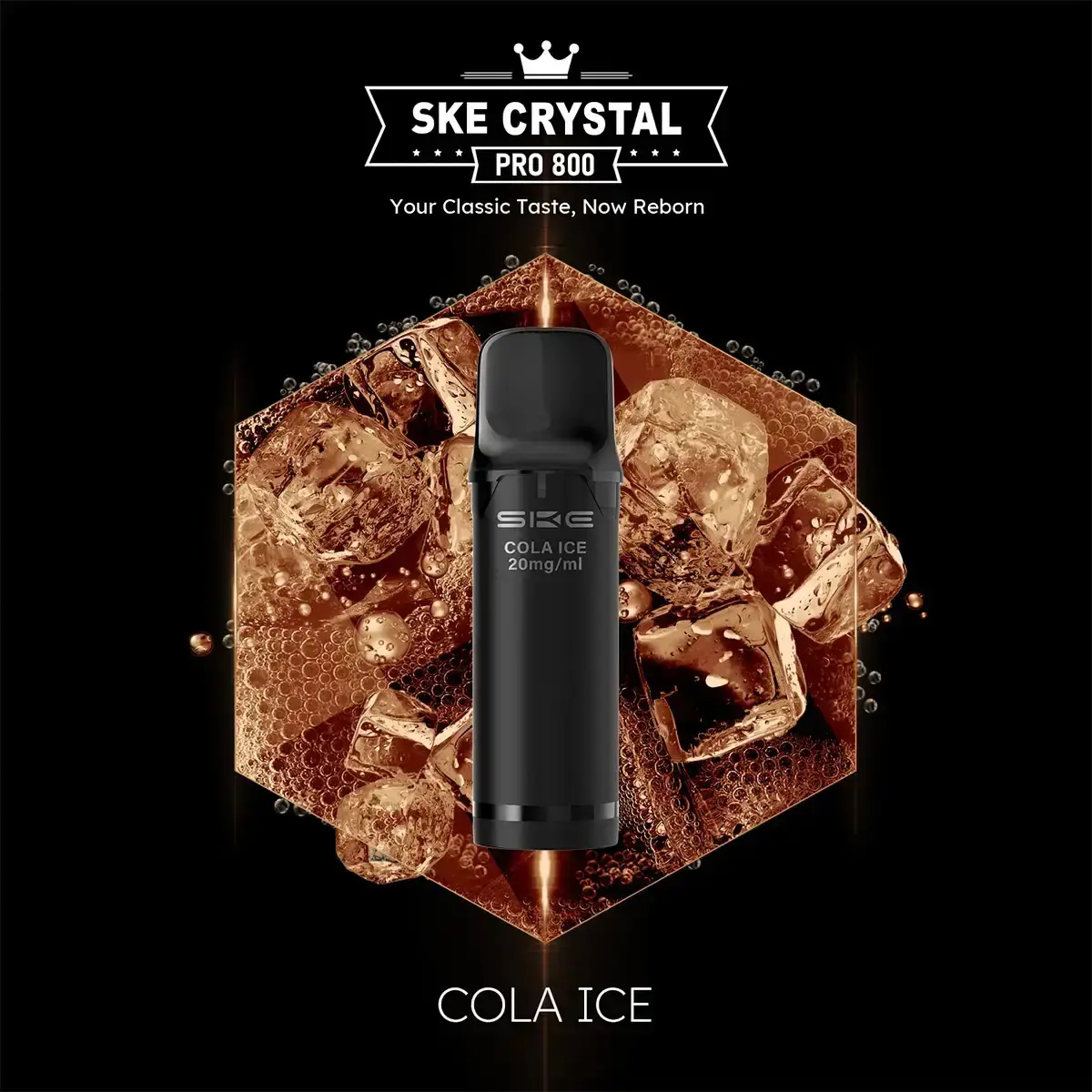 SKE Crystal 800 Pro Prefilled Pod Cola Ice – schwarzer Pod auf Cola-Ice-Hintergrund mit Eiswürfeln